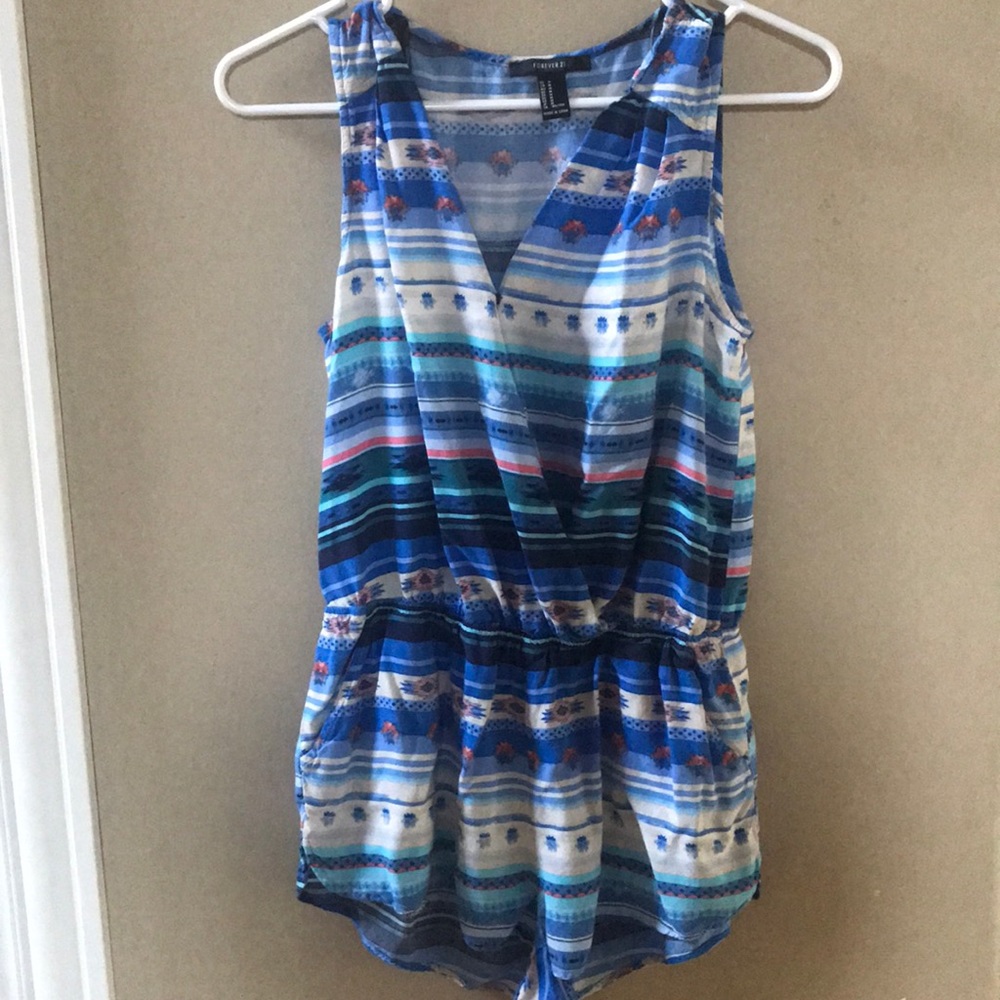 Forever 21 blue patterned romper size M
